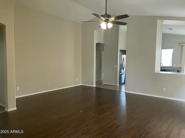 4314 E Smokehouse Trl #4314 — Photo 2