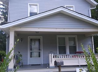2557 Maplewood St, Cuyahoga Falls, OH 44221