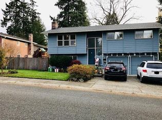 19412 30th Ave NE, Lake Forest Park, WA 98155