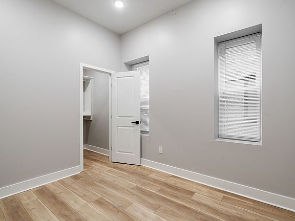 5th image of 1231 Belmont Ave APT 2