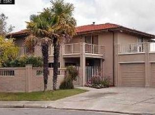 50 Knoll Ridge Way, Oakland, CA 94619
