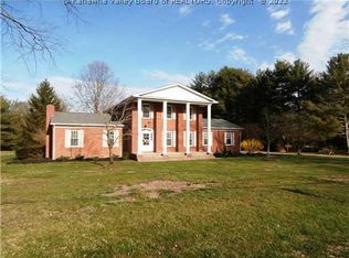 147 Maplewood Ests, Scott Depot, WV 25560