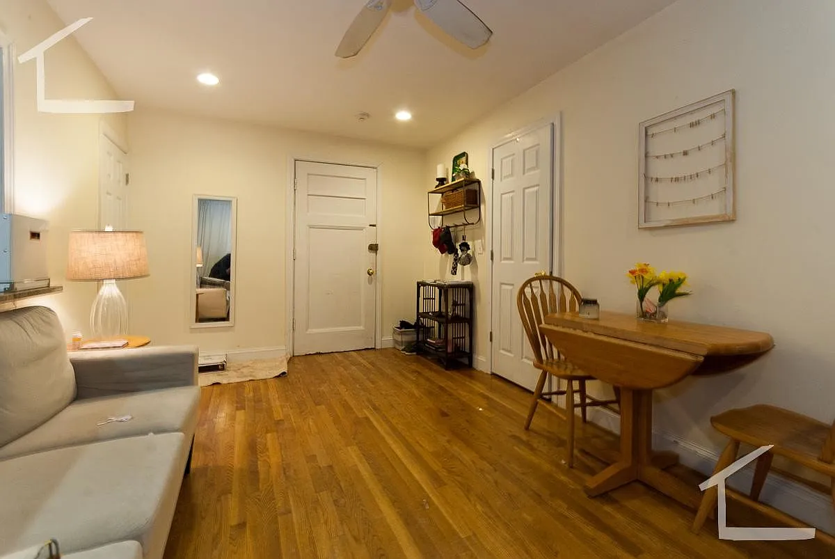 1 bed, 1100 sqft, $5,400 — Photo 1
