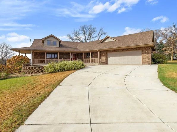 23629 Inga Ave, Hampton, MN 55031