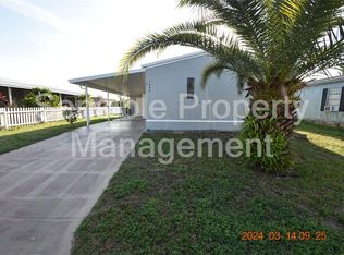 5646 Congress St, New Port Richey, FL 34653