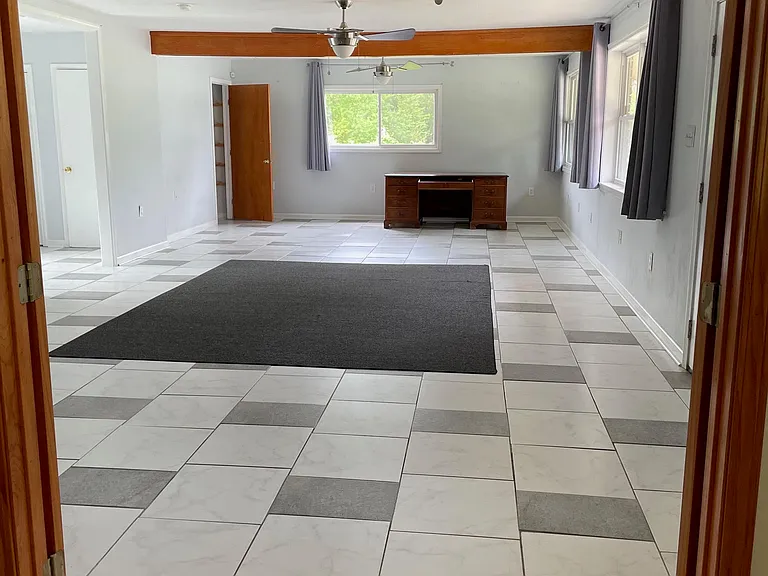 12601 Patterson Rd — Photo 4