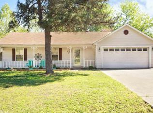 305 N Polk St, Cabot, AR 72023