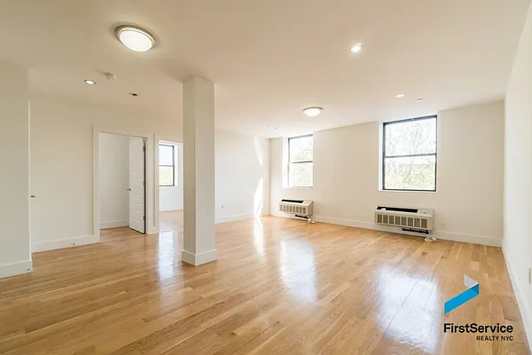 Rented by FirstService Realty (legacy) | media 3