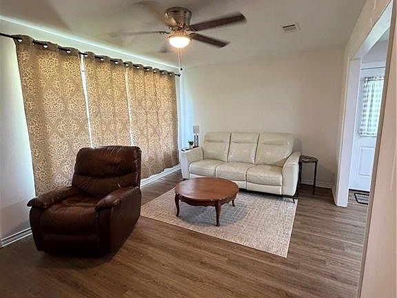 5th image of 108 Florence Dr