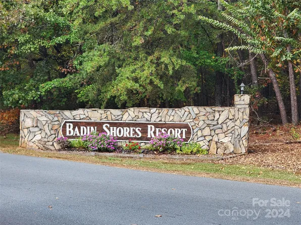 124 Cedar Ln #434, New London, NC 28127
