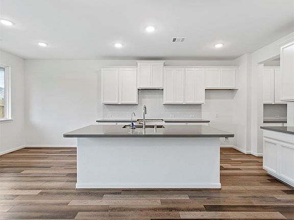3rd image of 10118 Granite Grove Ln