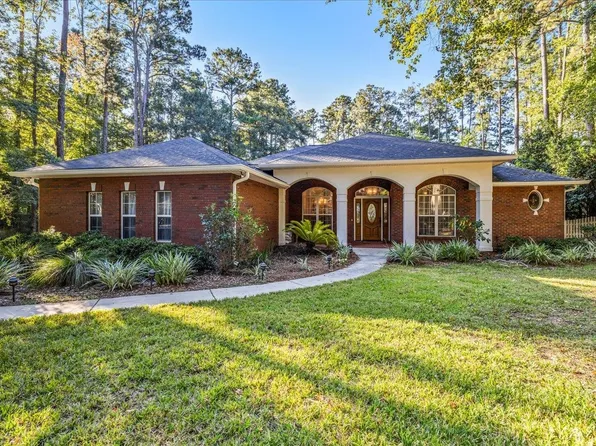 2437 Bass Bay Dr, Tallahassee, FL 32312