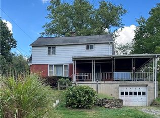 5454 Gibson Rd, Gibsonia, PA 15044