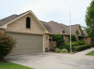 12307 W River Run Dr, Mont Belvieu, TX 77523