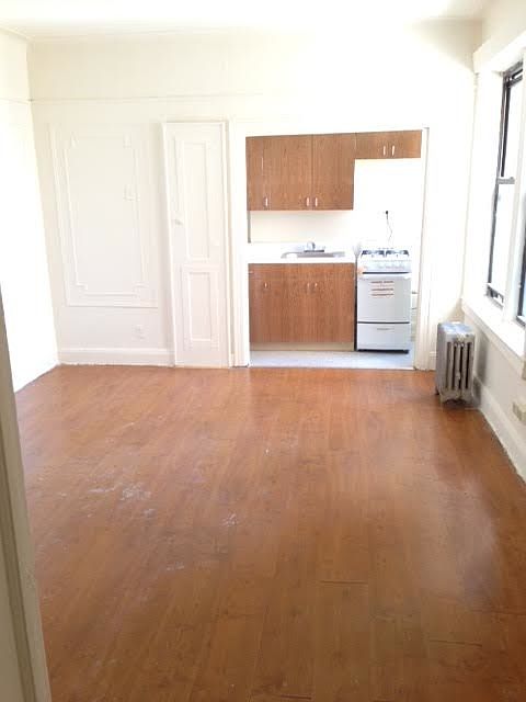 2nd image of 2802 Newtown Ave
