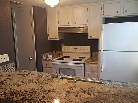 2nd image of 2450 Ashdale Dr #A-104