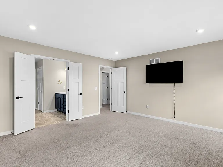 424 Smithton Blvd — Photo 58