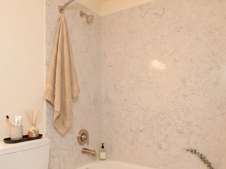 Minor Tower Apartments - Located in Eastlake — Photo 119