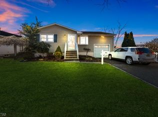 302 New York Ave, Clark Twp., NJ 07066