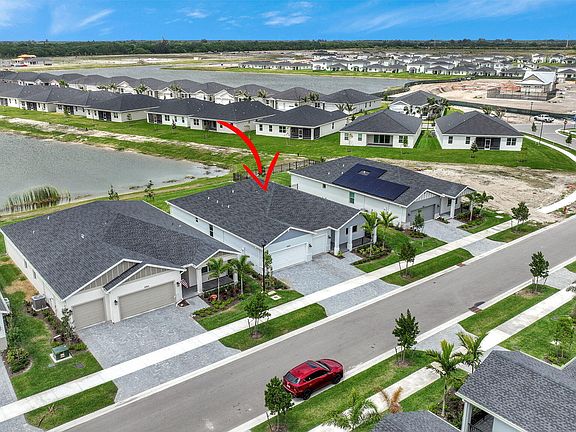 5th image of 6809 NW Cloverdale Avenue