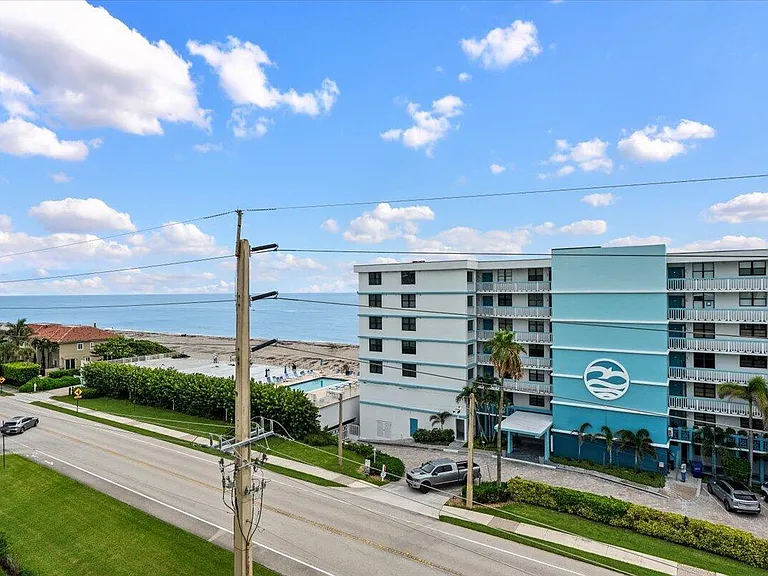 911 Ocean Dr #601 — Photo 13