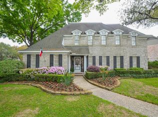 642 Chevy Chase Cir, Sugar Land, TX 77478