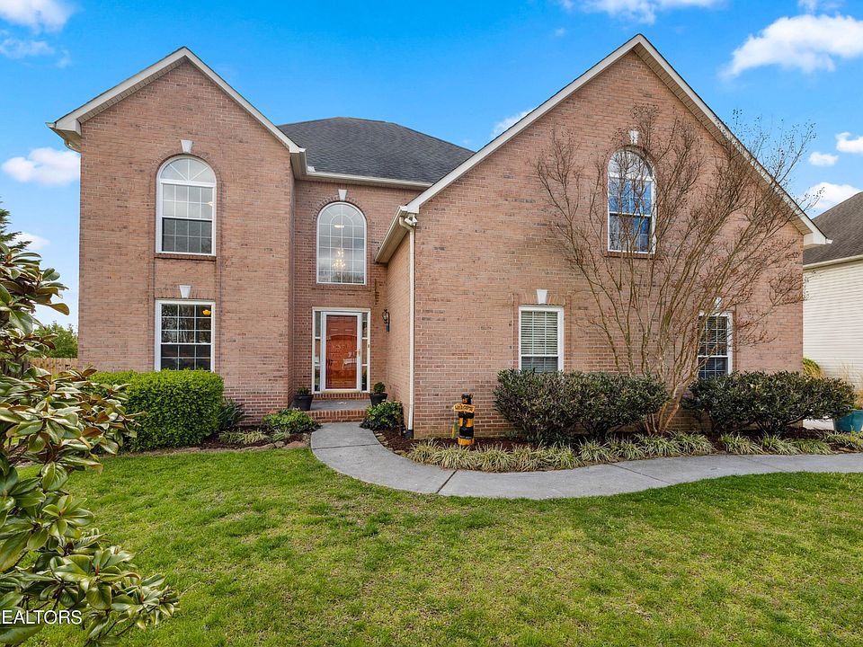 1st image of 5628 Summitridge Ln