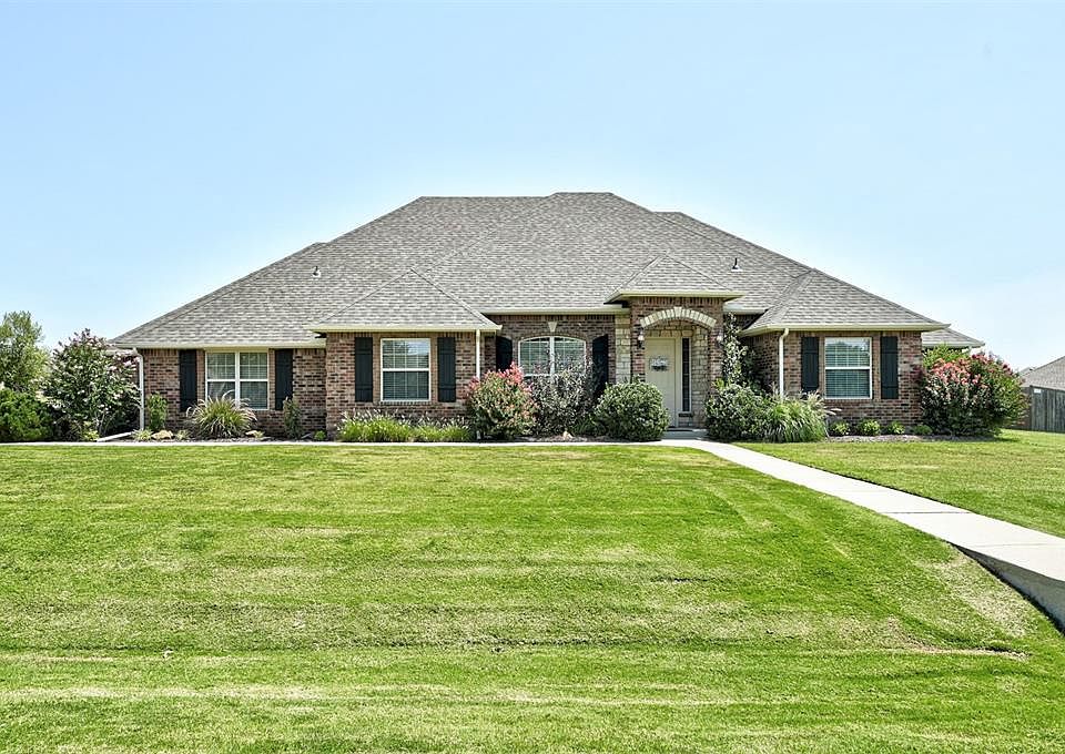 1st image of 10600 Malaga Way