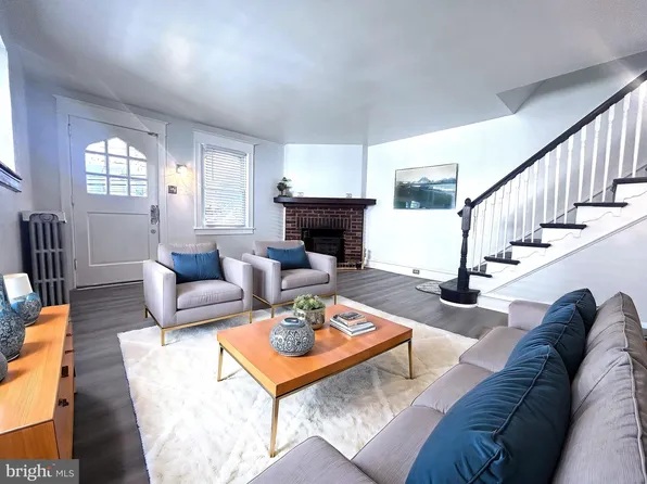 4029 Lasher Rd, Drexel Hill, PA 19026