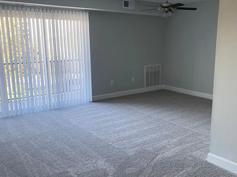 3331 Hewitt Ave #1 — Photo 32
