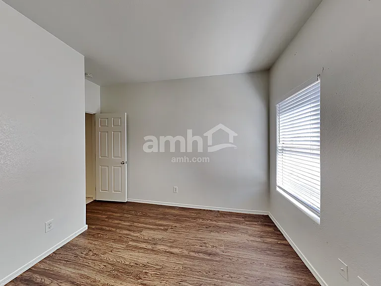 6513 W Miami St — Photo 20