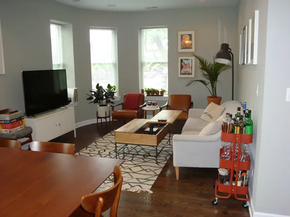 2800 W Logan Blvd APT 2, Chicago, IL 60647