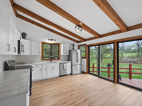 4th image of 801 Newton Road