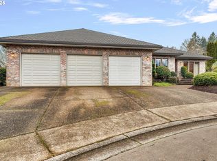 10275 SW Hiteon Pl, Beaverton, OR 97008