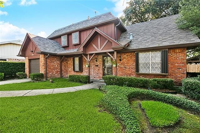 1st image of 4805 Burke Dr