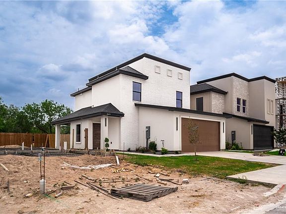 2nd image of 2609 E Solar Dr