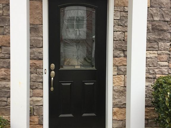 Covered front entrance