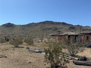55537 Desert View Rd, Landers, CA 92285