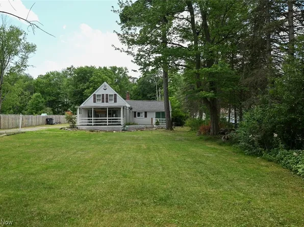 32700 Pettibone Rd, Solon, OH 44139