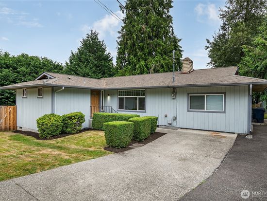 19713 Damson Road, Lynnwood, WA 98036