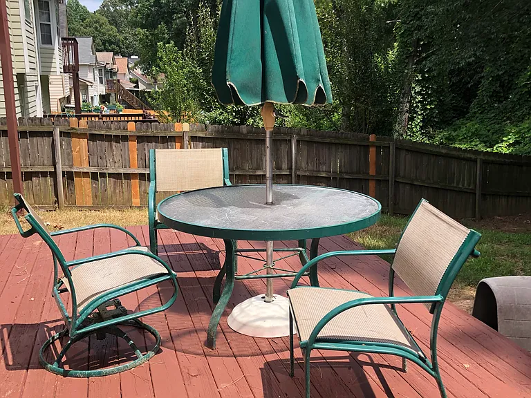 2174 Dresden Grn NW — Photo 19