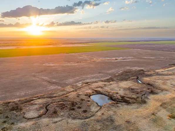 80AC County Road 1030, Lamont, OK 74643