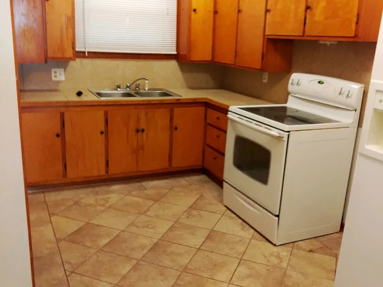 208 Miami St #208 — Photo 1