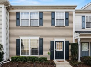 8211 Rhiannon Rd, Raleigh, NC 27613