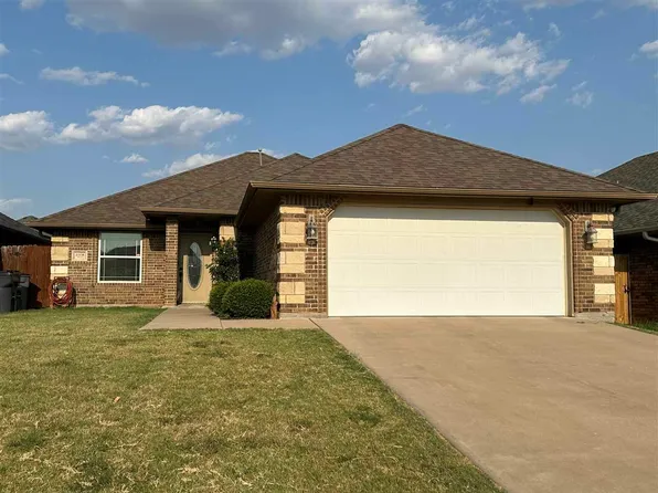 2308 SW 45th St, Lawton, OK 73505