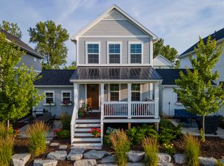 655 Beachwood Path, Benton Harbor, MI 49022