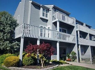 313 Spinnaker Way, Neptune, NJ 07753