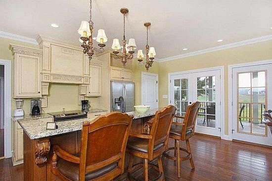 3rd image of 950 Village Way #358