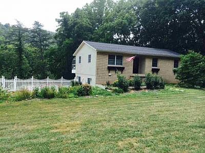 1st image of 3739 County Road 70