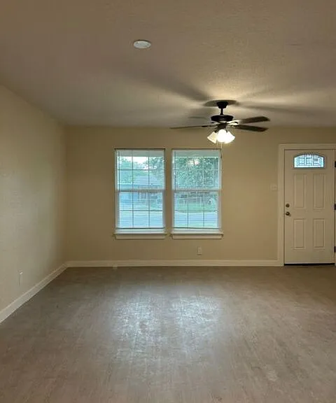 286 Brandywine Ave — Photo 3